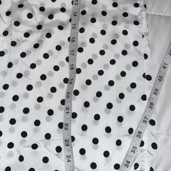 Everly Polka Dot Blouse Size Small - Picture 7 of 7